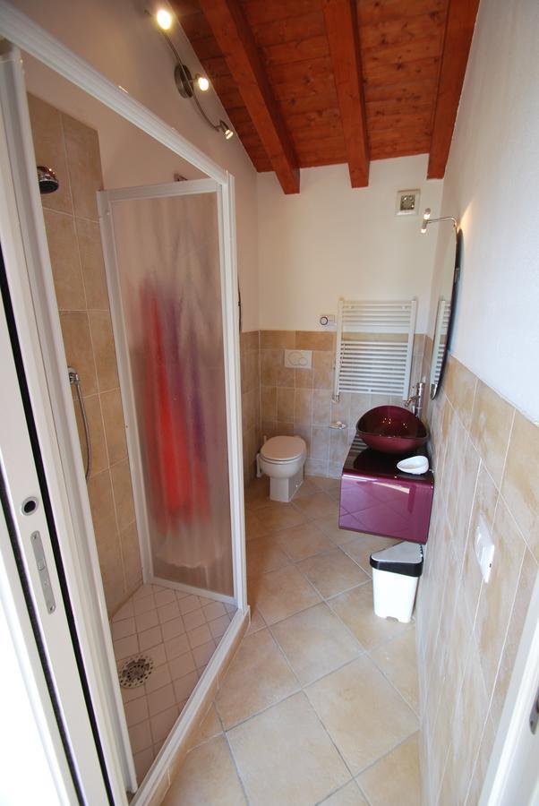 Villetta Ciclamino Casa Alzi Buitenkant foto